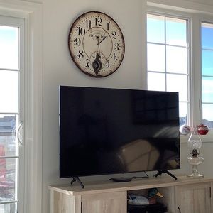 Meet your Posher, Carolyn